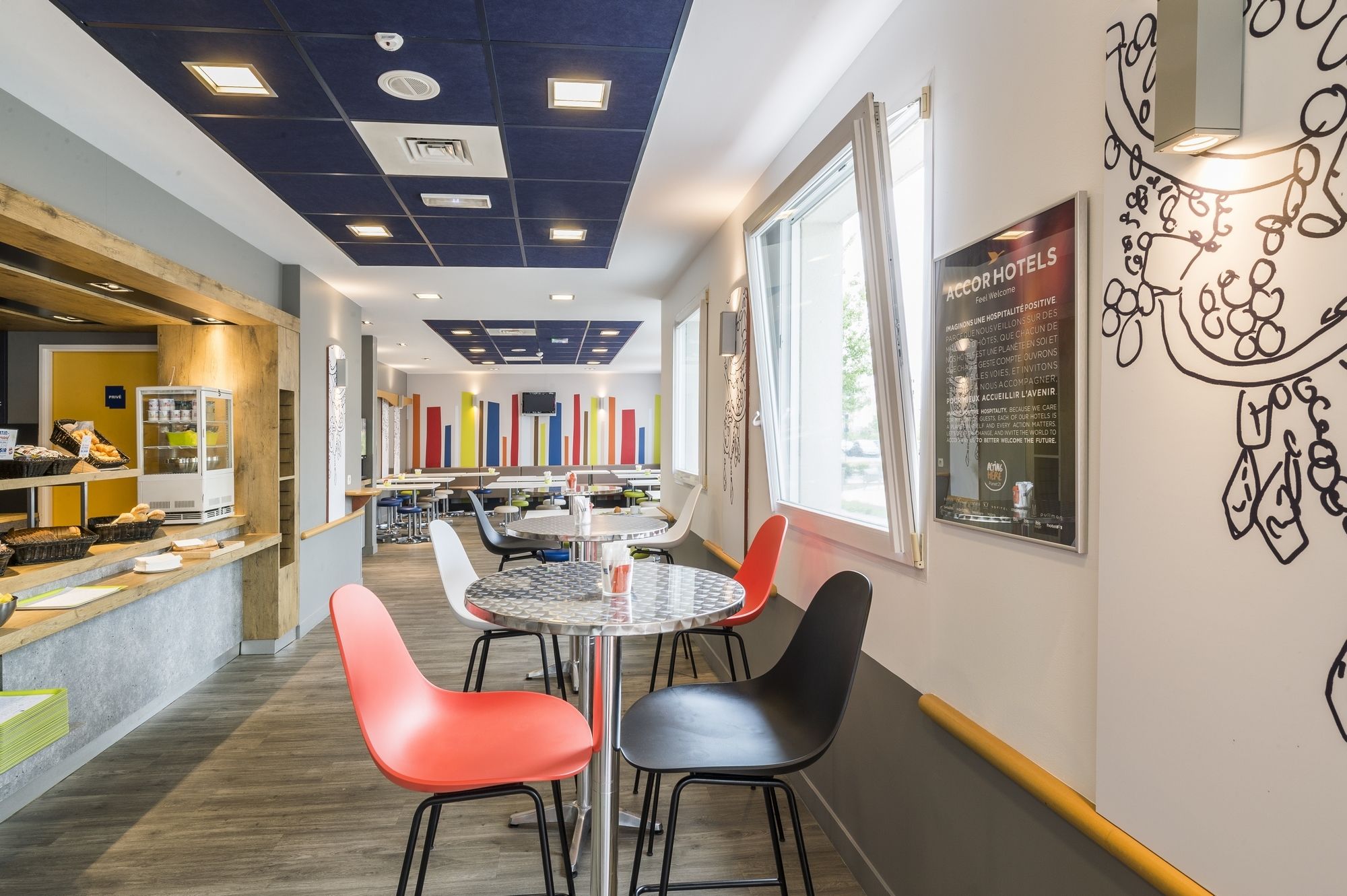 Ibis Budget Marne La Vallee Val D'Europe Montevrain Restaurant photo